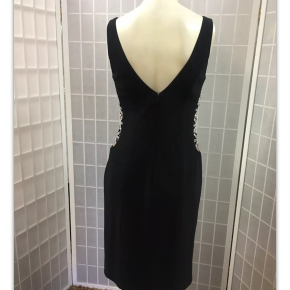 Xcape, dress, parties, black, decorated, size 6.: - Picture 3 of 10